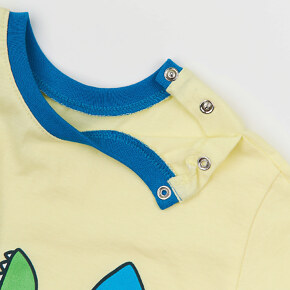 The T -shirt is nursery Lyalya