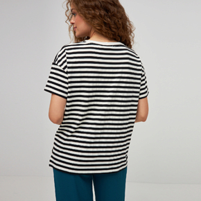 Футболка Wear me жіноча