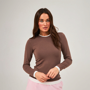 Long-Sleeve T-Shirt Wear me