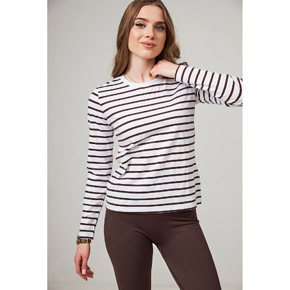 Long-Sleeve T-Shirt Wear me