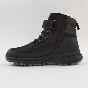 Boots Clibee