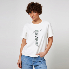 Футболка Wear me жіноча