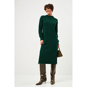 The dress is insulated Wear me