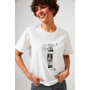 Футболка Wear me жіноча