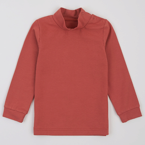 The turtleneck is insulated Lyalya