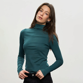 Turtleneck Роза