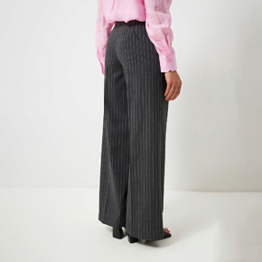 Pants Wear me