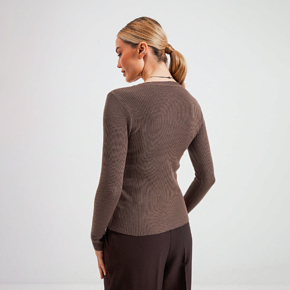 Long-Sleeve T-Shirt Wear me