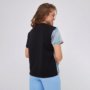 Футболка Wear me жіноча